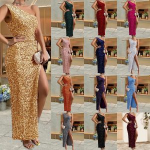 Sleeping beauty-style dress with sparkle shoulder detail